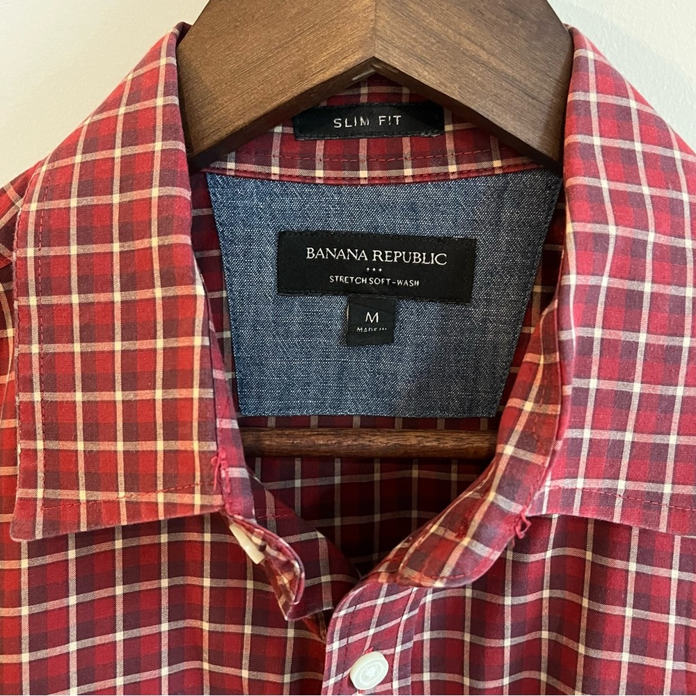 Banana Republic Men’s Slim Fit Stretch Soft Wash Red Check Button Down M